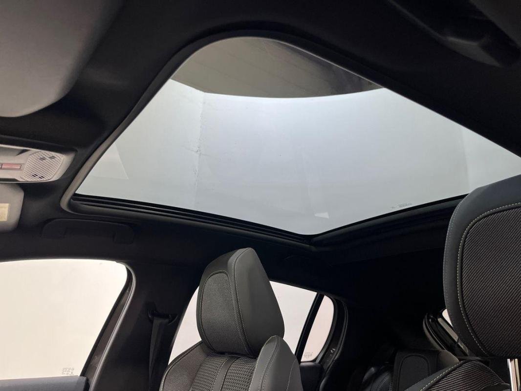Peugeot 208 - Photo 35