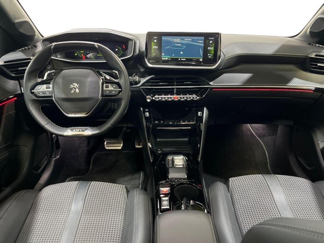 Peugeot 208 - Photo 8