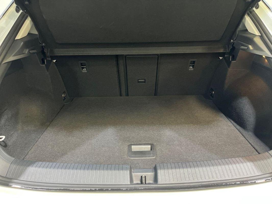 Volkswagen T-Roc - Photo 31