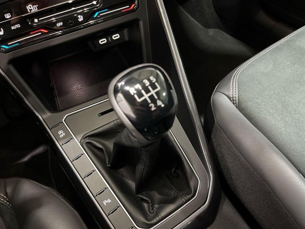 Volkswagen Polo - Photo 11