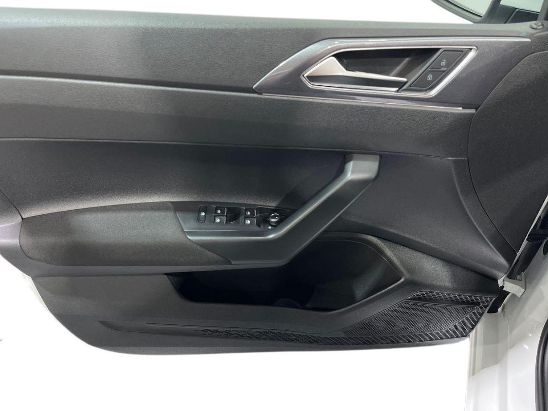 Volkswagen Polo - Photo 15