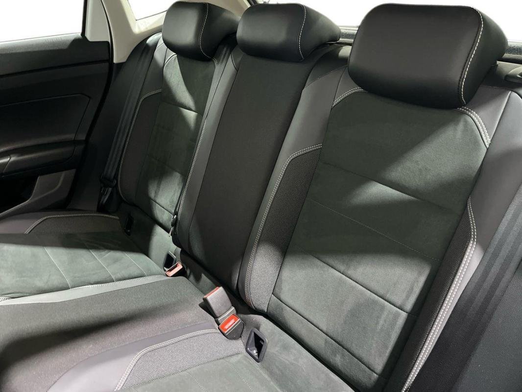 Volkswagen Polo - Photo 23