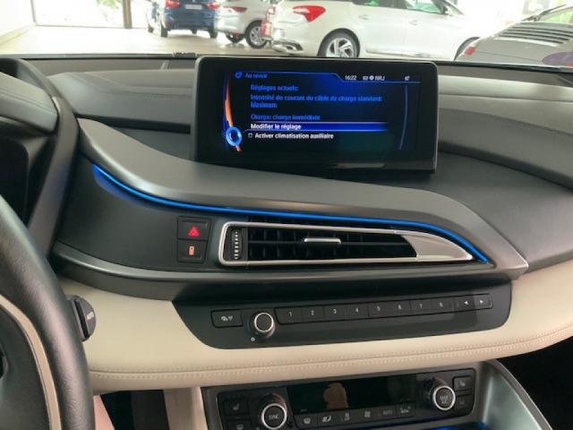 BMW i8 - Photo 9