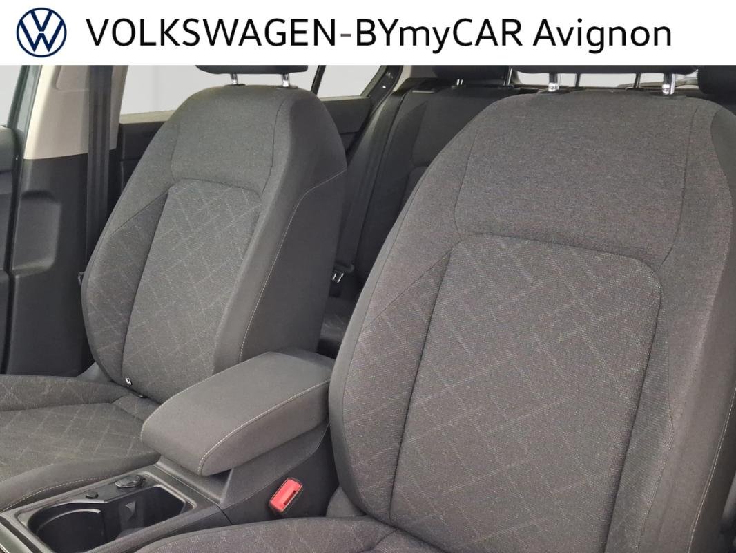 Volkswagen Golf - Photo 23