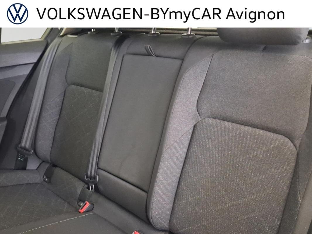 Volkswagen Golf - Photo 24