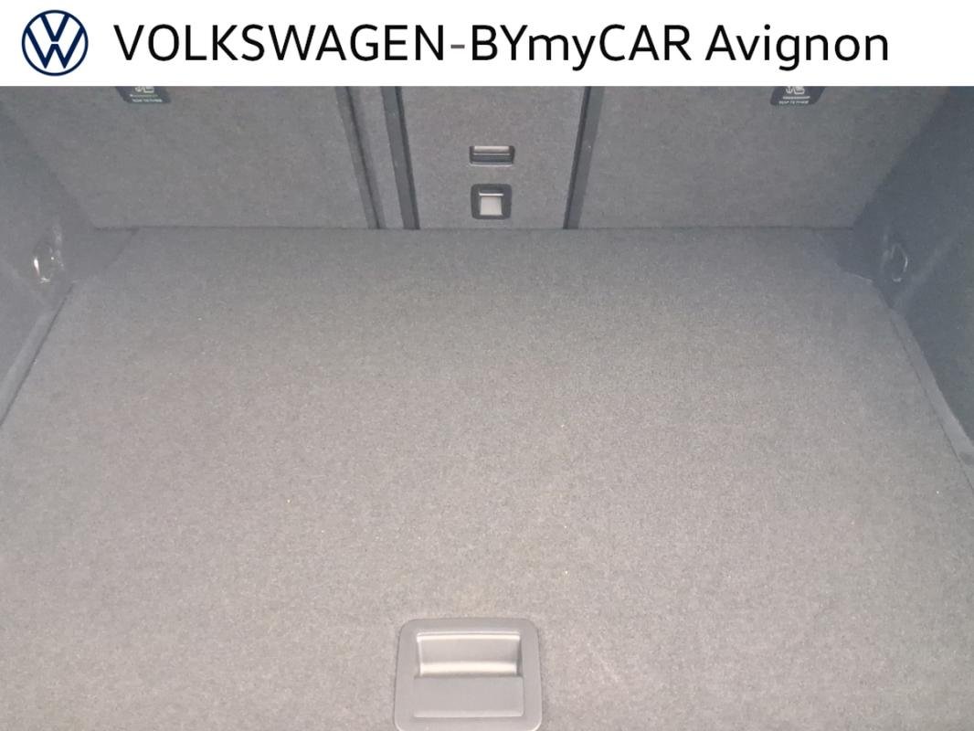 Volkswagen Golf - Photo 25