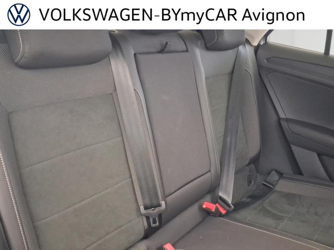 Volkswagen T-Roc - Photo 27