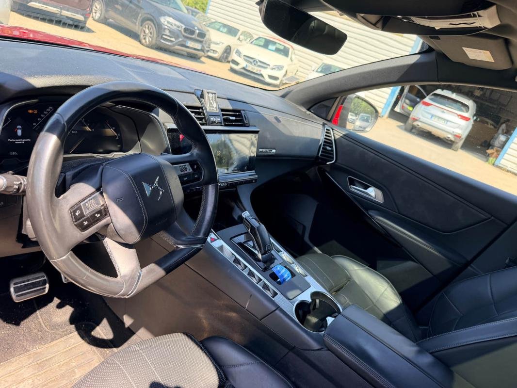 DS DS 7 Crossback - Photo 15