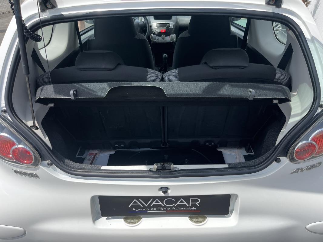 Toyota Aygo - Photo 11