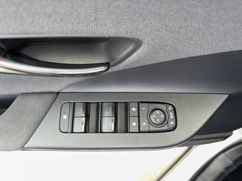 Toyota C-HR - Photo 18