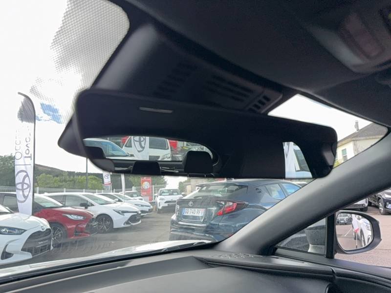 Toyota C-HR - Photo 32