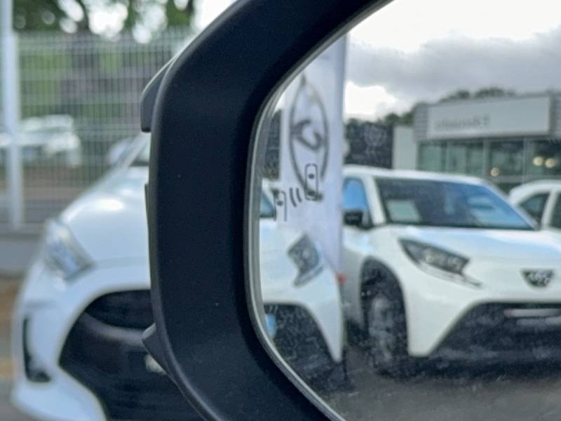 Toyota C-HR - Photo 37