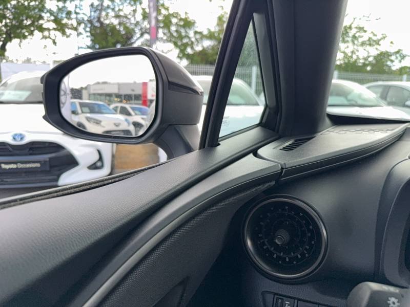 Toyota C-HR - Photo 38