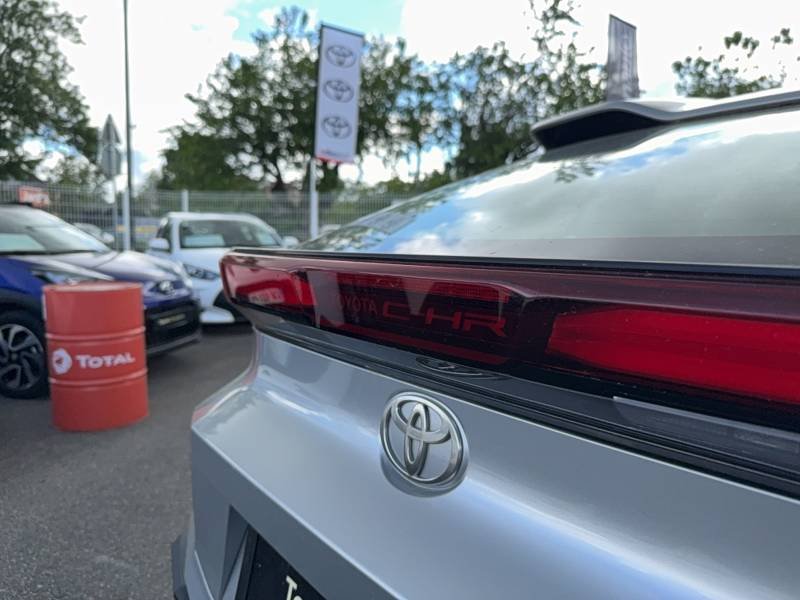 Toyota C-HR - Photo 45