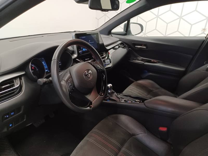 Toyota C-HR - Photo 10