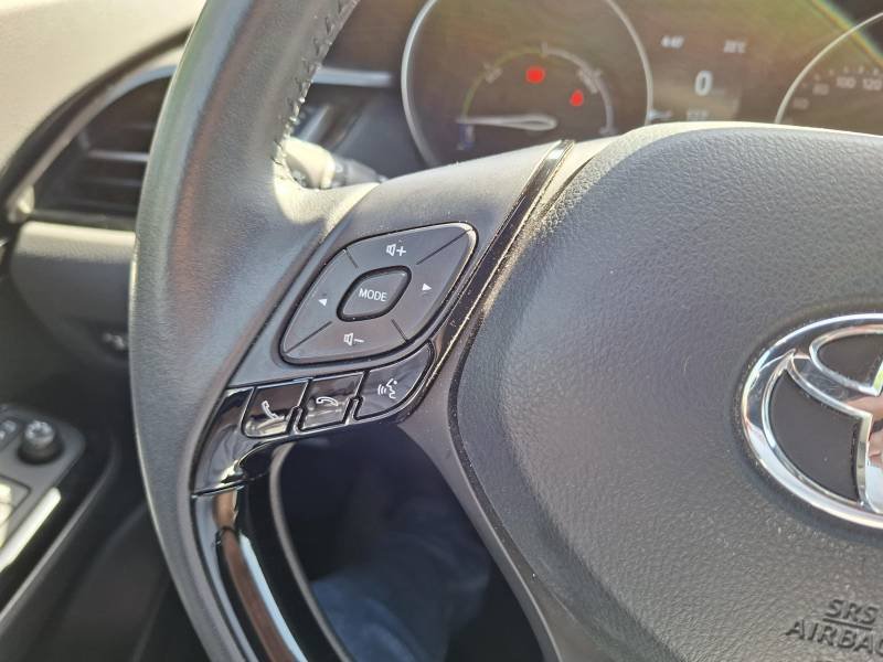 Toyota C-HR - Photo 11