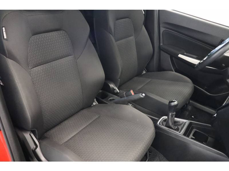 Suzuki Swift - Photo 11