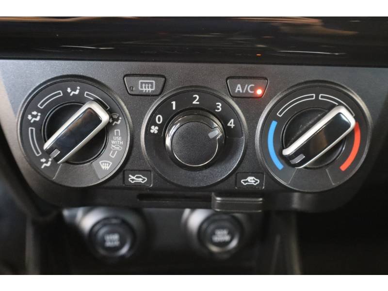 Suzuki Swift - Photo 22