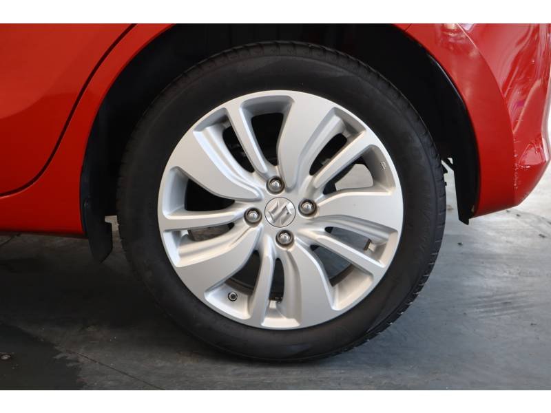 Suzuki Swift - Photo 7