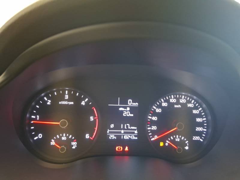 Kia Stonic - Photo 16