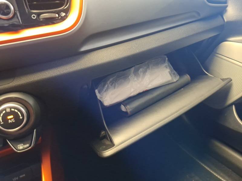 Kia Stonic - Photo 25