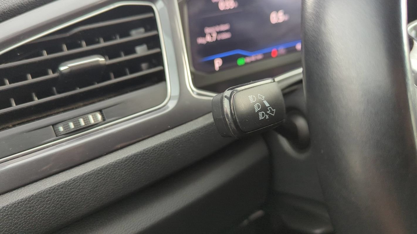 Volkswagen T-Roc - Photo 27