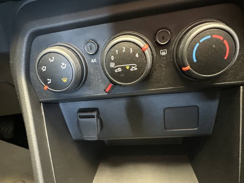 Dacia Sandero - Photo 15