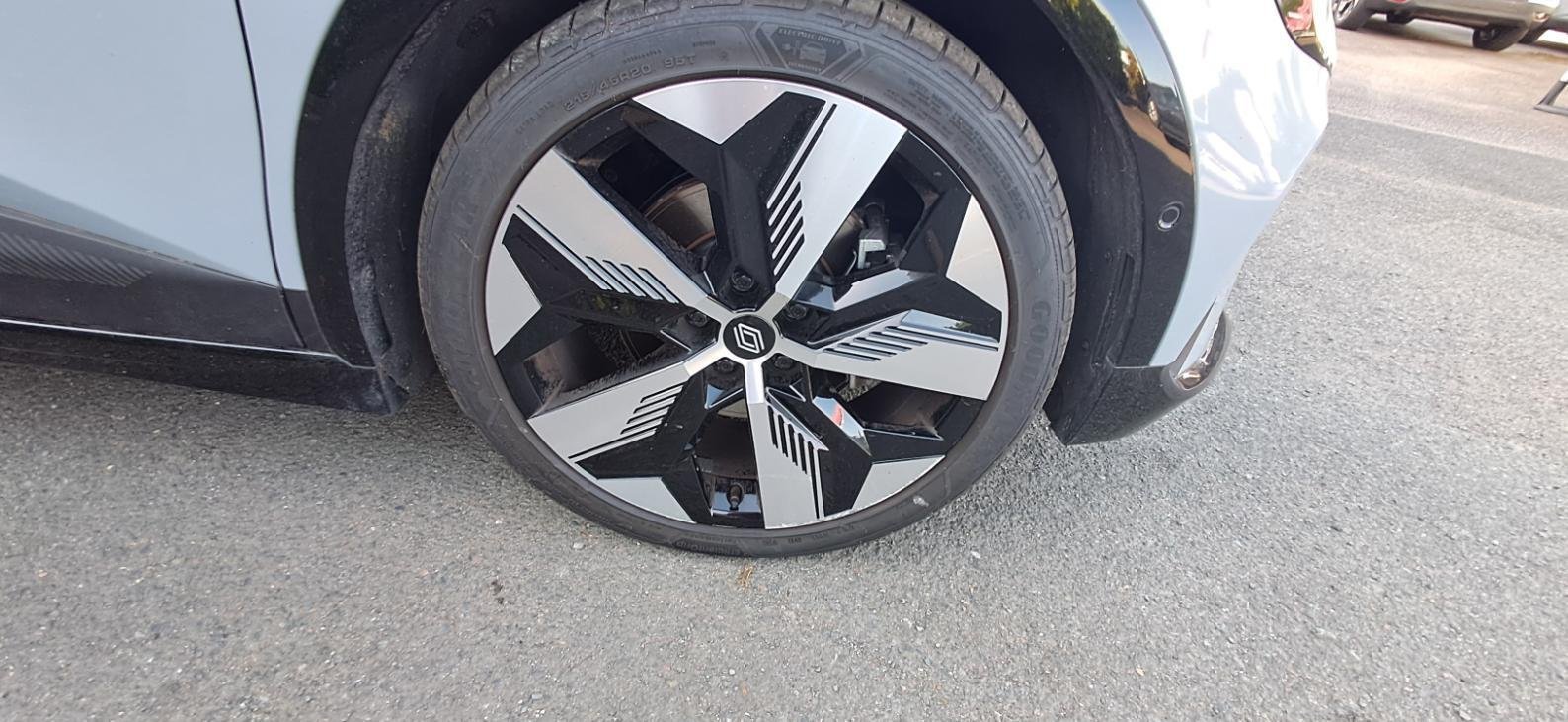 Renault Mégane E-TECH - Photo 11
