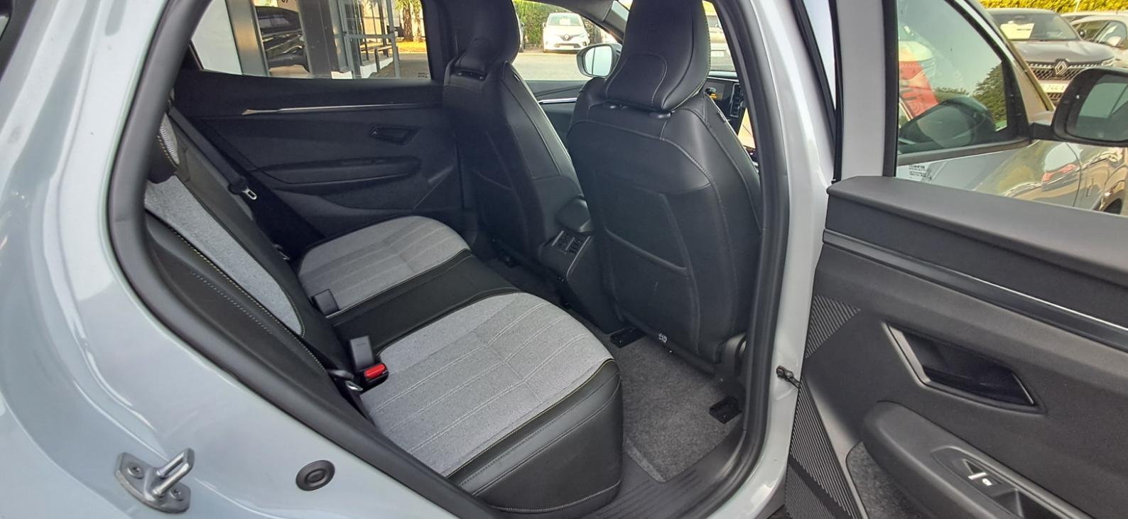 Renault Mégane E-TECH - Photo 9