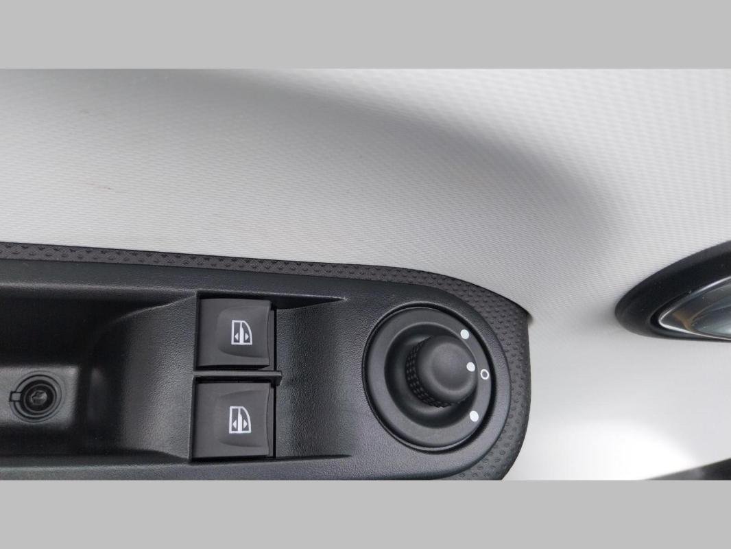 Renault Twingo - Photo 12