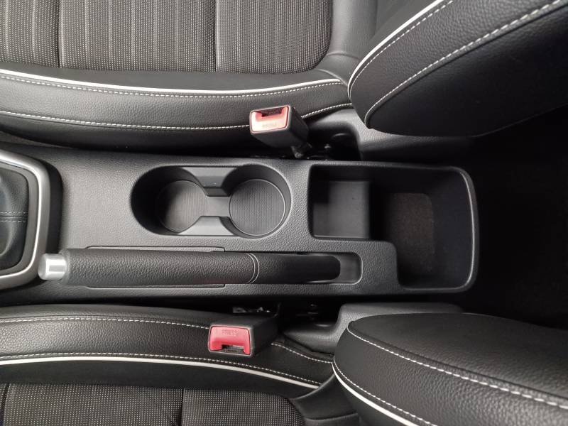 Kia Rio - Photo 25