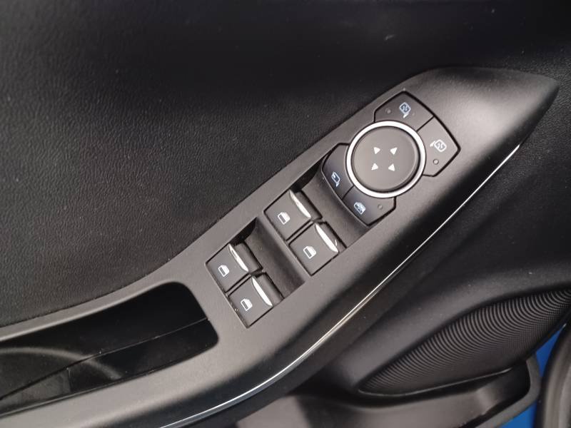 Ford Puma - Photo 32