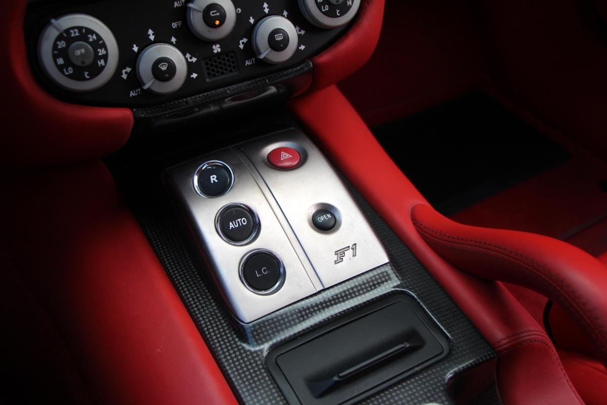 Ferrari 599 GTB - Photo 13