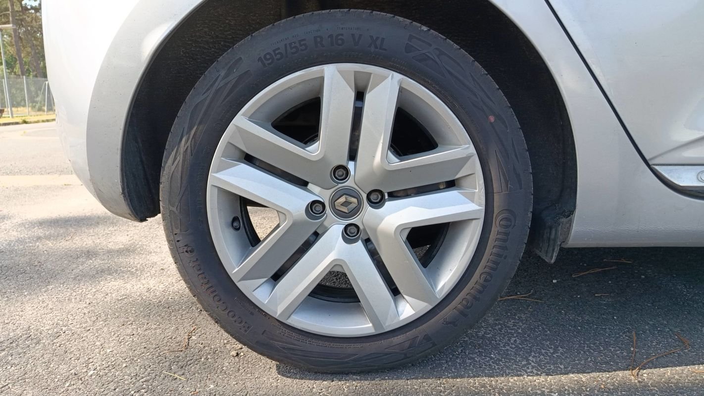 Renault Clio - Photo 16