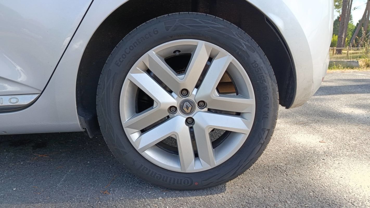 Renault Clio - Photo 19