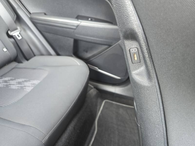 Kia Sportage - Photo 37