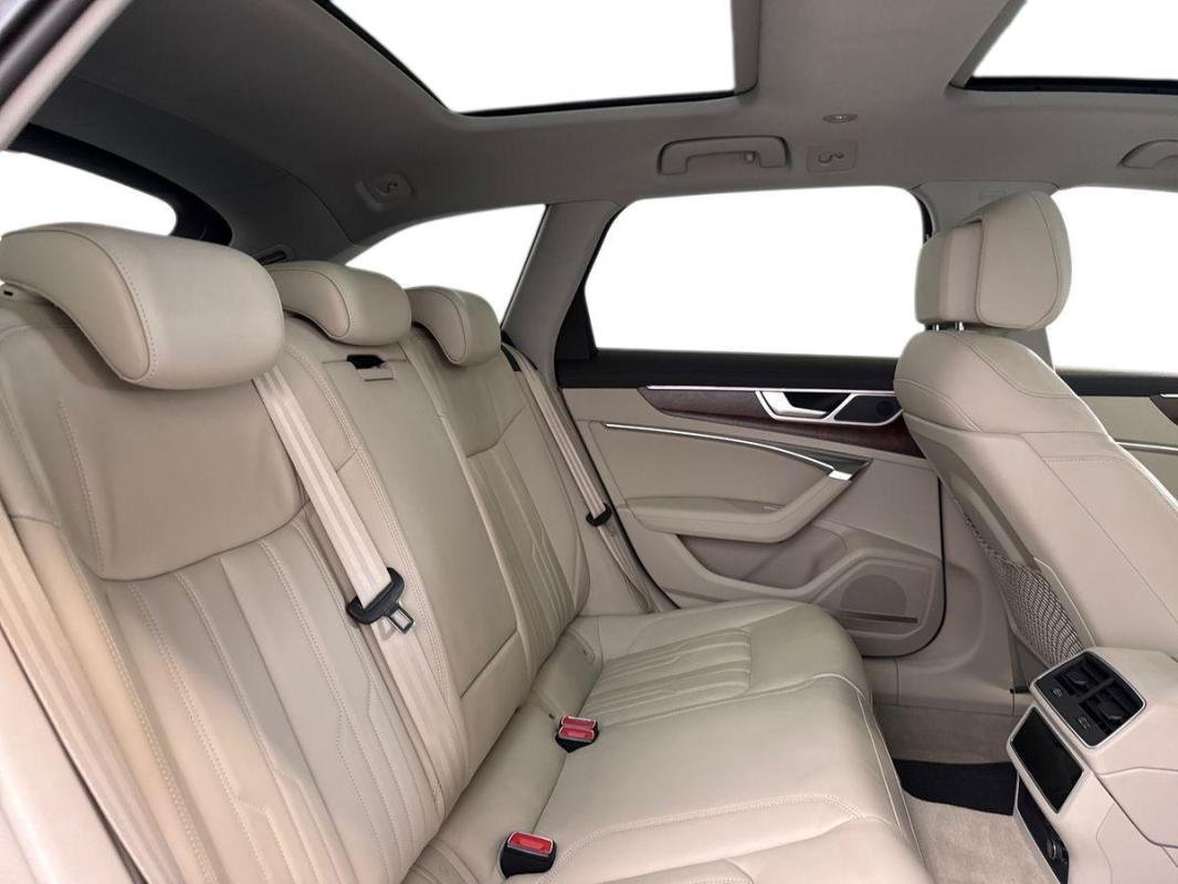 Audi A6 Avant - Photo 23