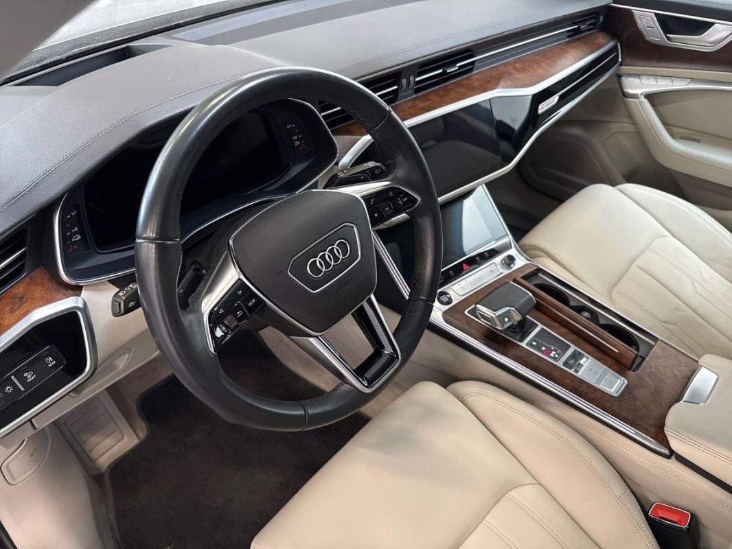 Audi A6 Avant - Photo 9