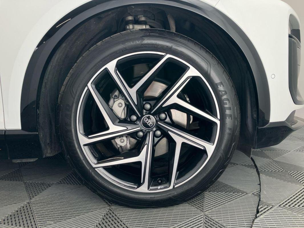 Audi q6 e-tron - Photo 29