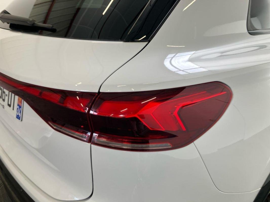 Audi q6 e-tron - Photo 30