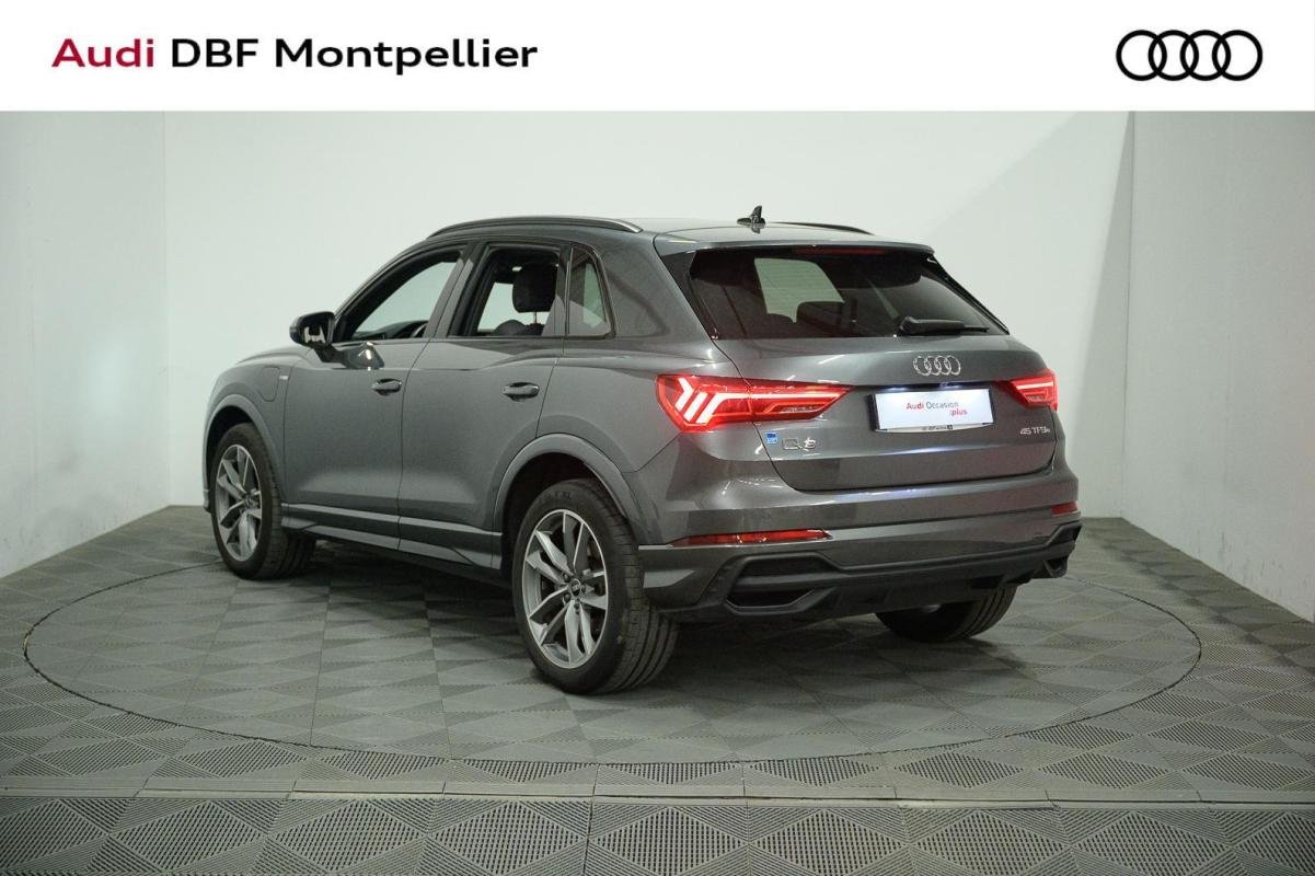 Audi Q3 - Photo 11