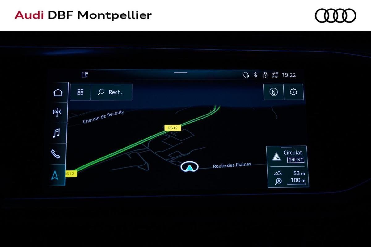 Audi Q3 - Photo 16