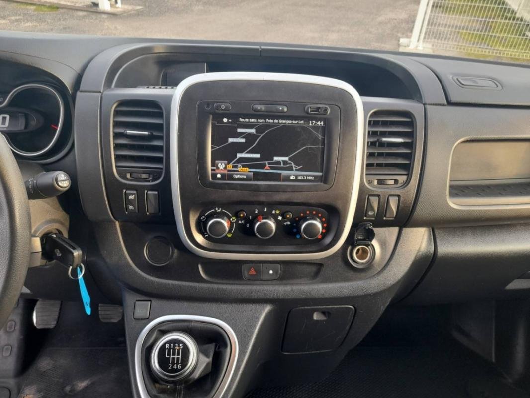 Renault Trafic - Photo 15