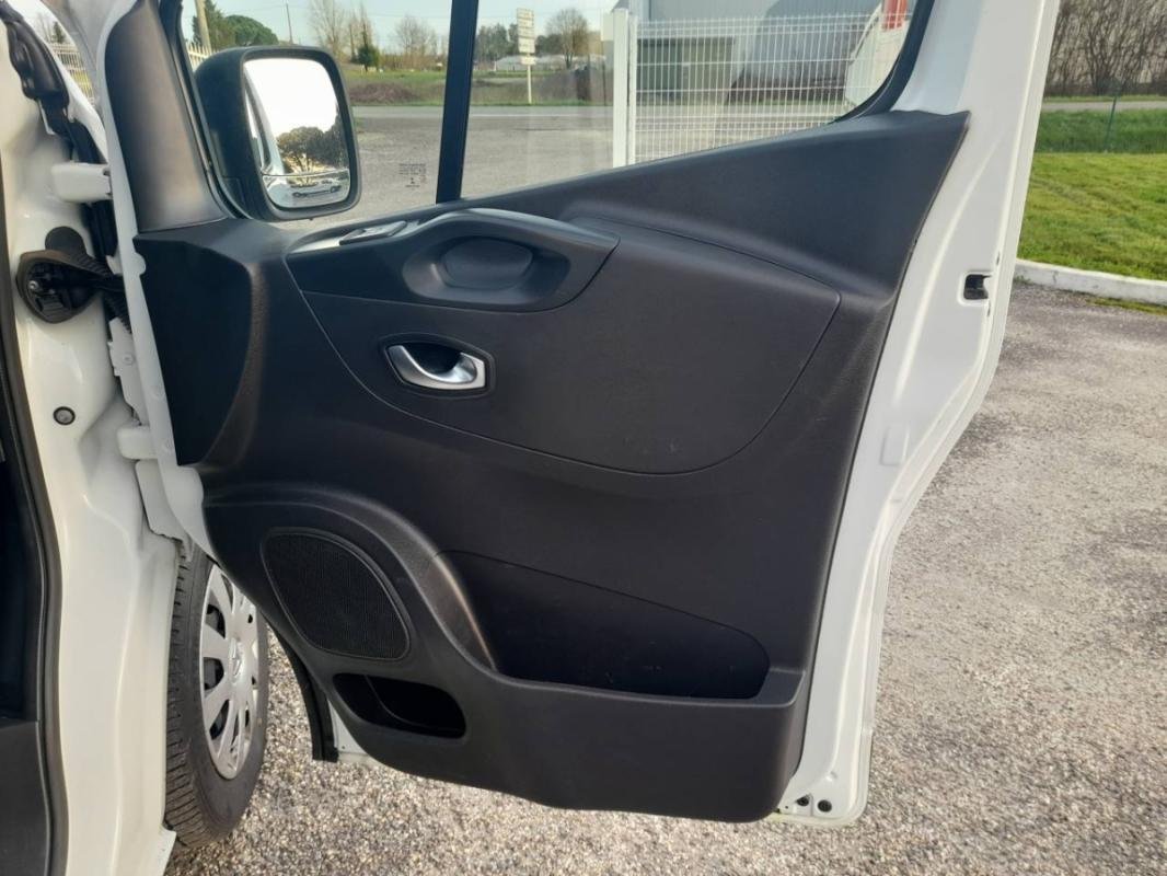 Renault Trafic - Photo 19
