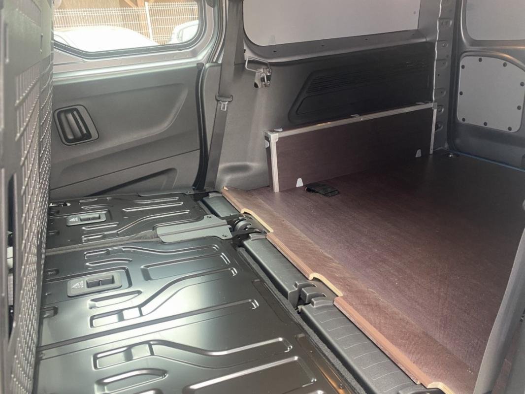 Citroën Berlingo - Photo 23