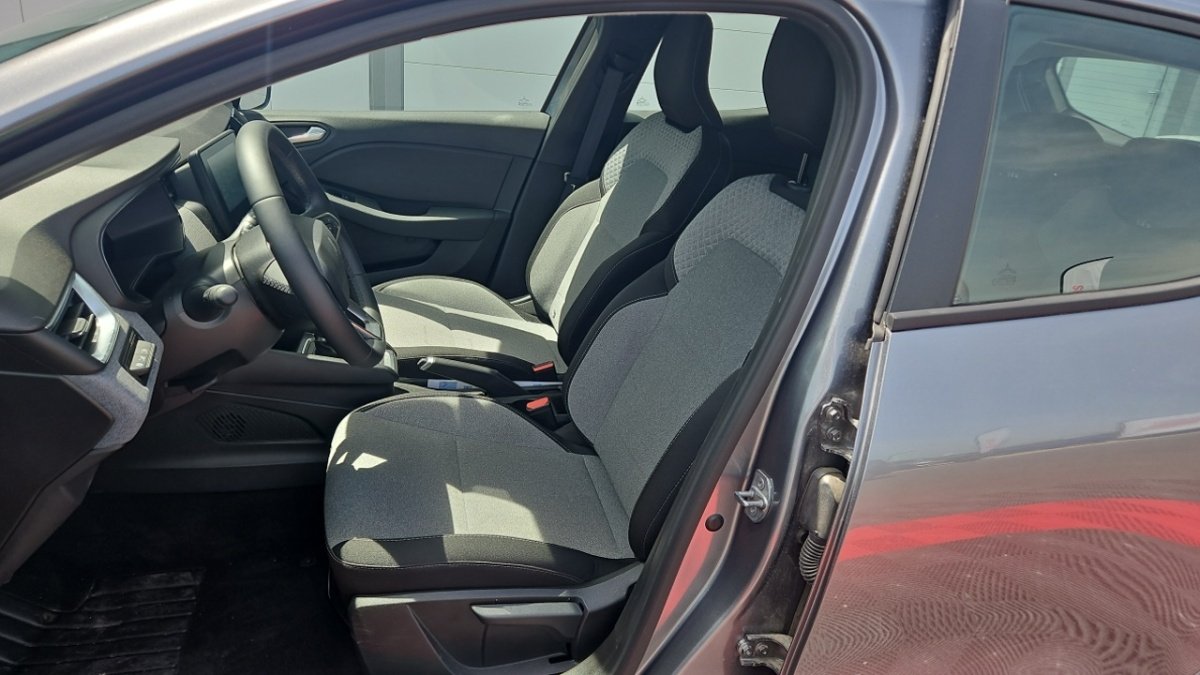 Renault Clio - Photo 27