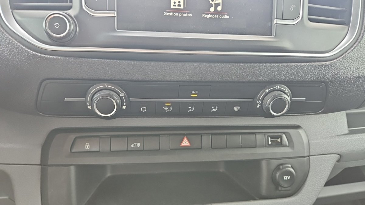 Citroën Jumpy - Photo 19