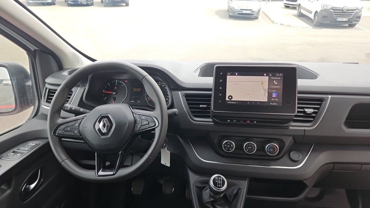 Renault Trafic - Photo 12