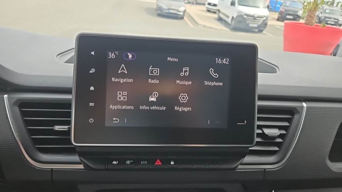 Renault Trafic - Photo 17