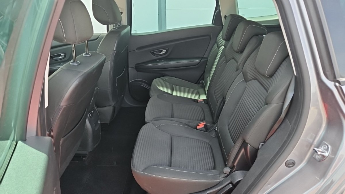 Renault Grand Scénic - Photo 11